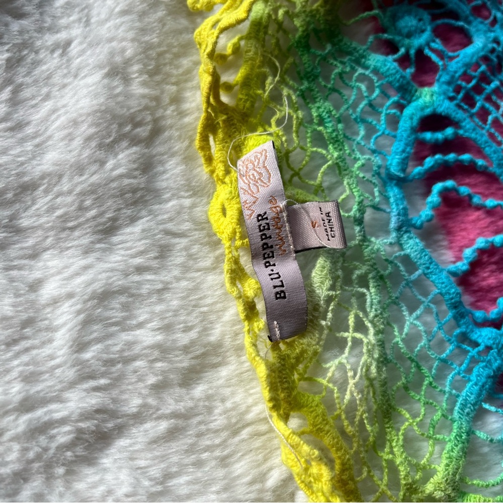 Blu Pepper Multicolor Crochet Accessory - Picture 3 of 3